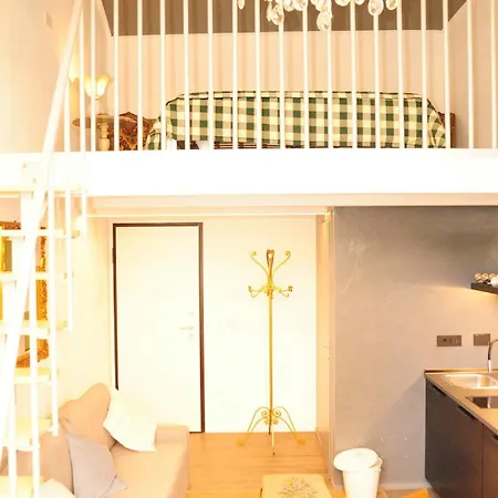 Apartman Magazzini Michelangelo 2